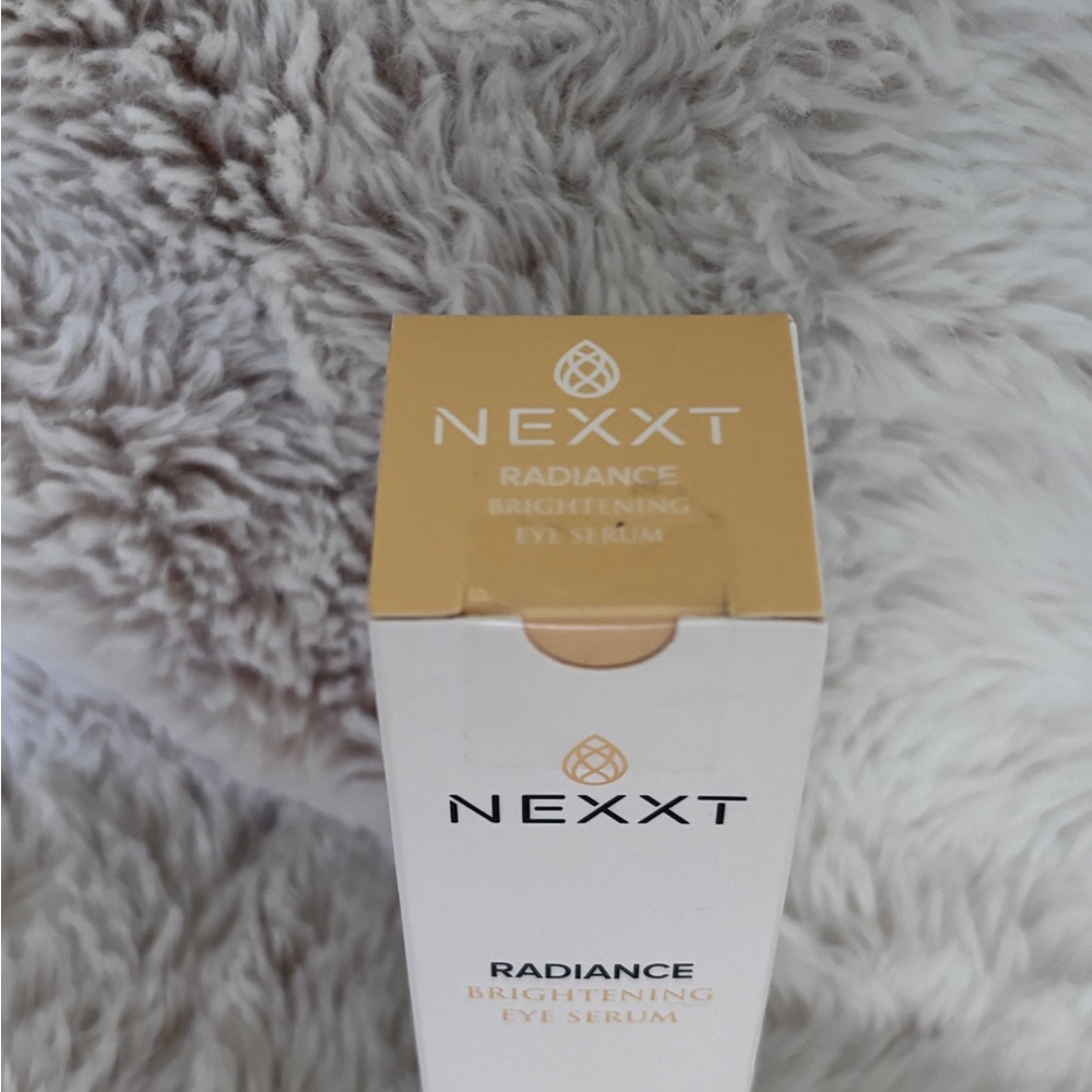 Nexxt Radiance Brightening Eye Serum 30ML - Picture 4 of 5